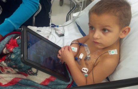 שמן קנאביס ריפא ילד בן 3 אחרי שהרופאים נתנו לו 48 שעות לחיות